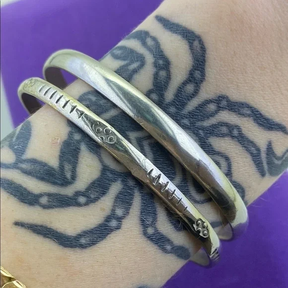 💛 Vintage Silver Alpaca Bangle Bracelet - Picture 5 of 5